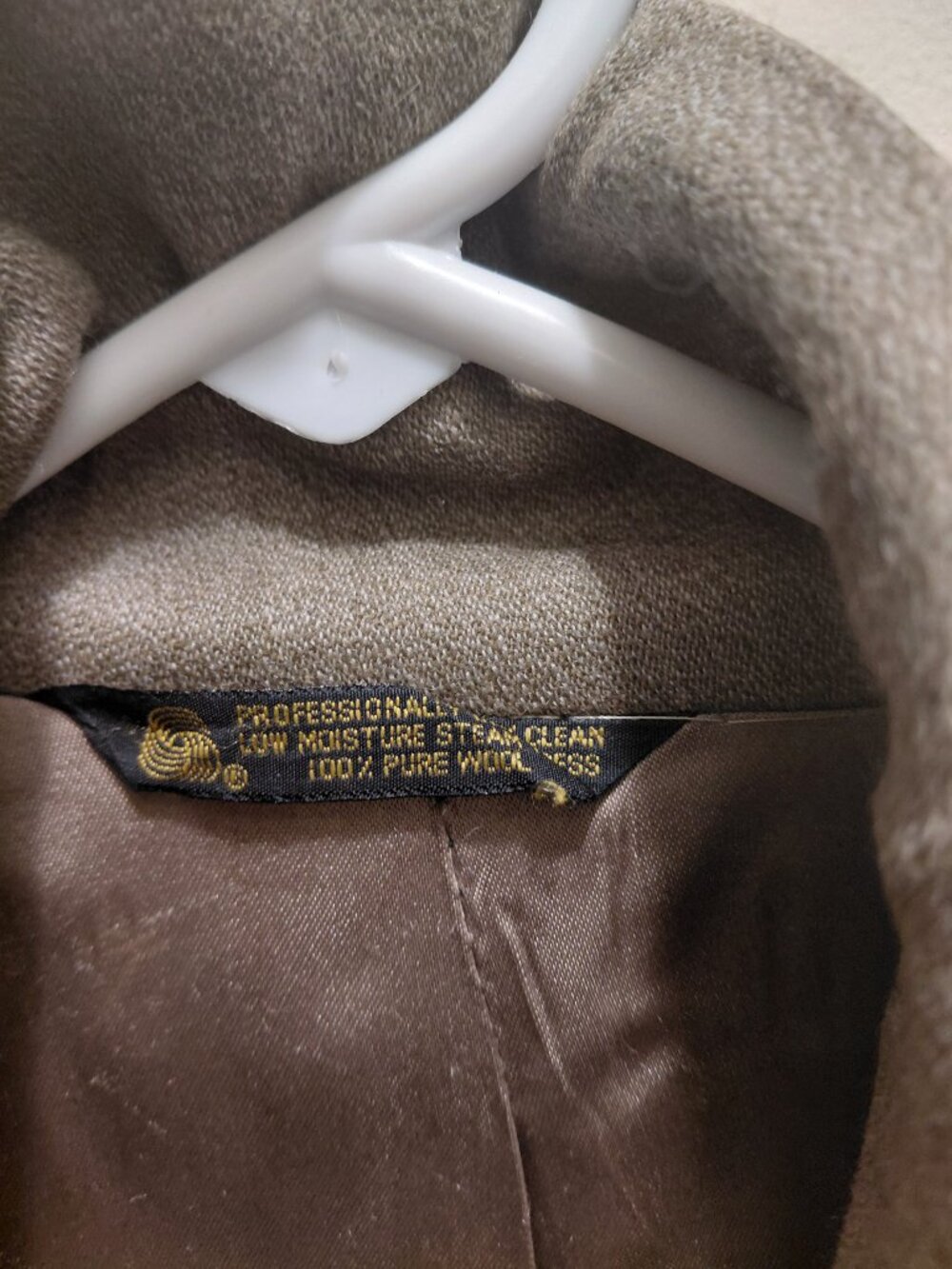 Coat - Picture 2 of 6